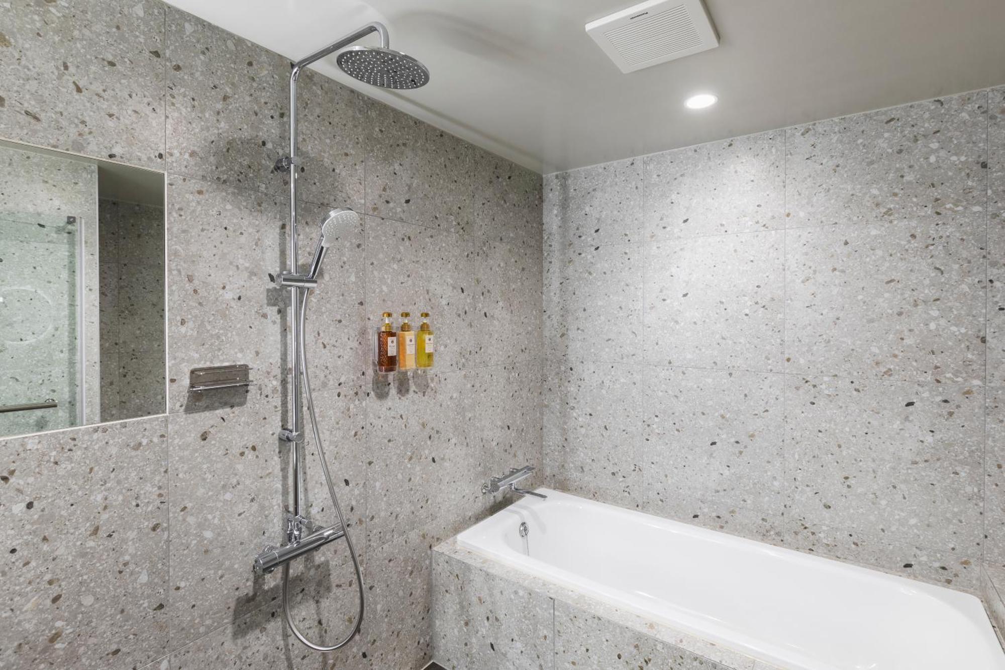 Sotetsu Grand Fresa Taipei Ximen Otel Oda fotoğraf
